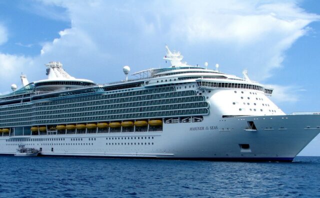 Du thuyền đẳng cấp 5 sao – Xu hướng du lịch năm 2016