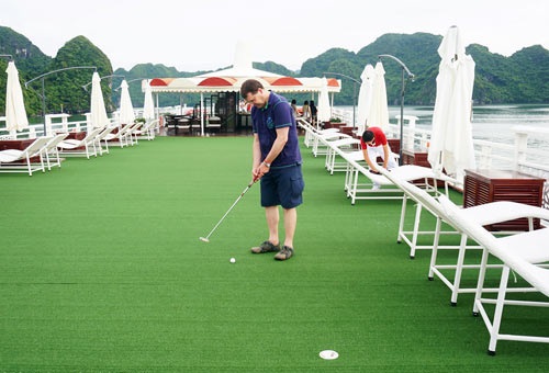 Ảnh: Sân golf trên du thuyền