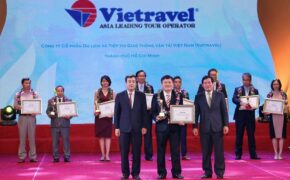 Vietravel tiếp tục đứng đầu ngành lữ hành tại “Giải thưởng du lịch Việt Nam 2017”